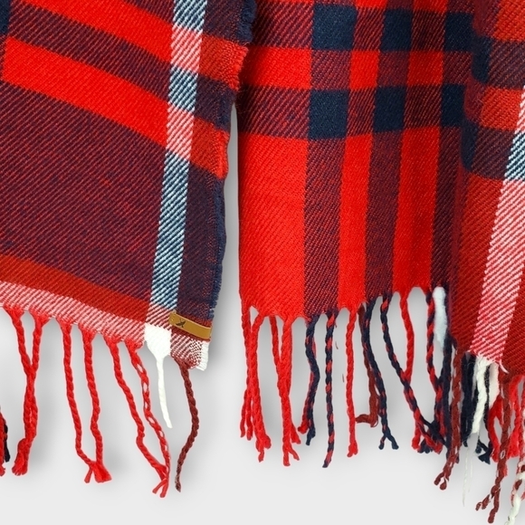 Eddie Bauer Plaid Blanket Scarf Red and Blue - Picture 4 of 6